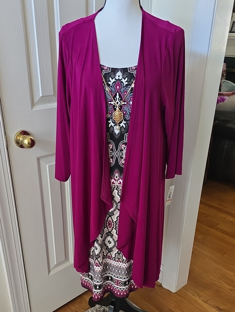 R & M COLLECTION WOMEN'S PLUS TWO PIECE FANCY DRESS AND MATCHING SHRUG SIZE 14W